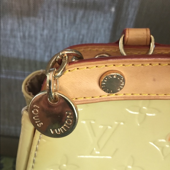Authentic Louis Vuitton - Picture 4 of 12